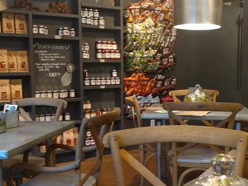 The Sandwich On Main interior